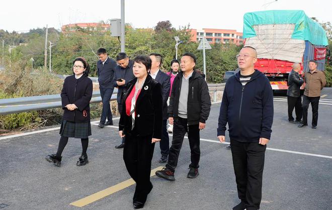 绿之韵向长沙市光彩事业基金会捐资40万元,助力爱心教育事业发展