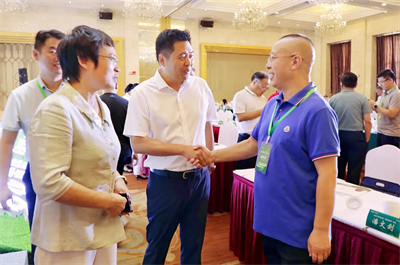 绿之韵胡国安参加湖南黄精论坛 共探黄精产业发展新路径