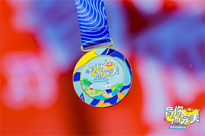 跨越十城 完美“健步走”火爆背后的公益责任